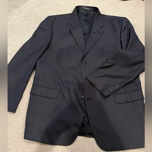 Pin stripe, 2-piece men’s suit